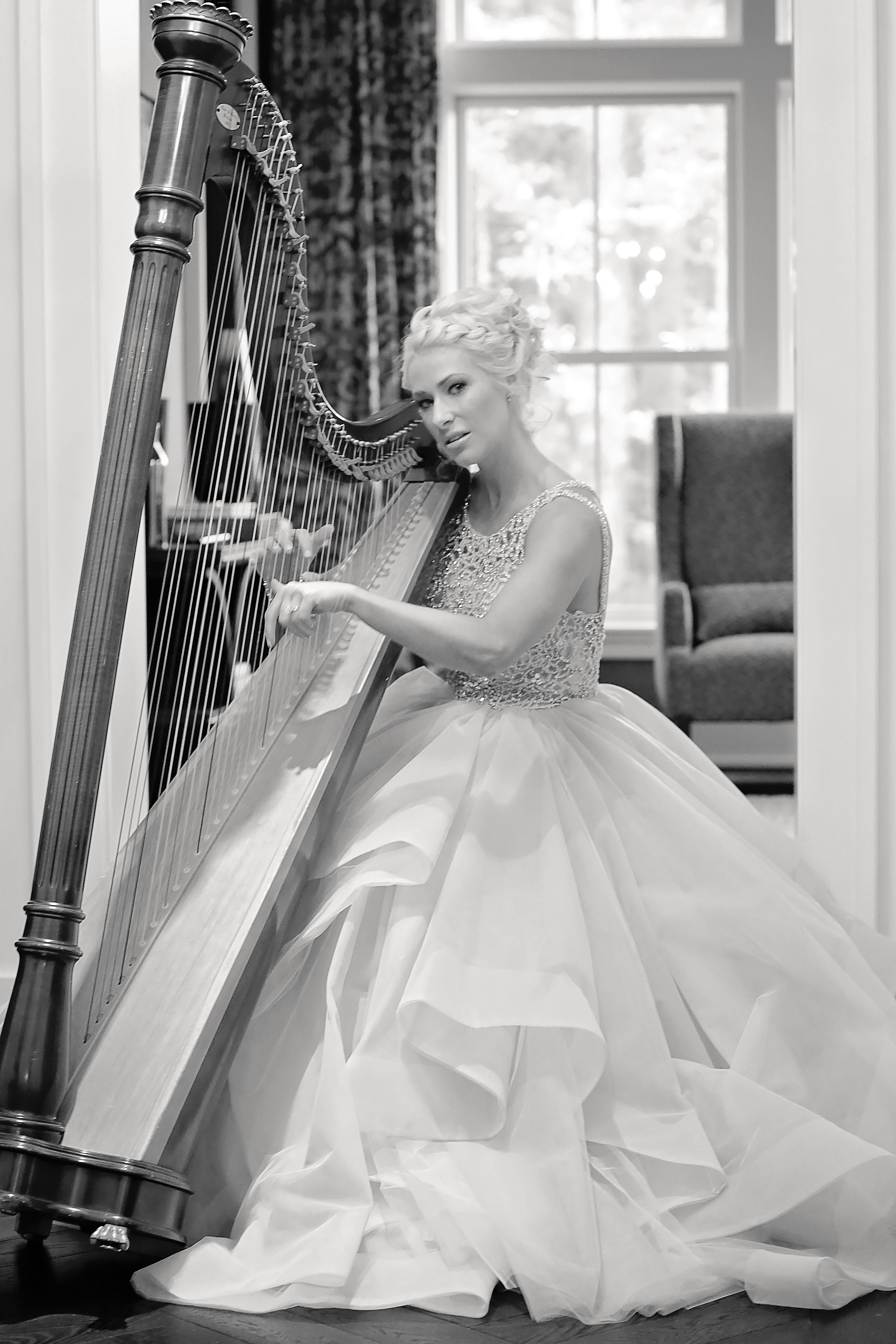 Julia White, Professional Harpist